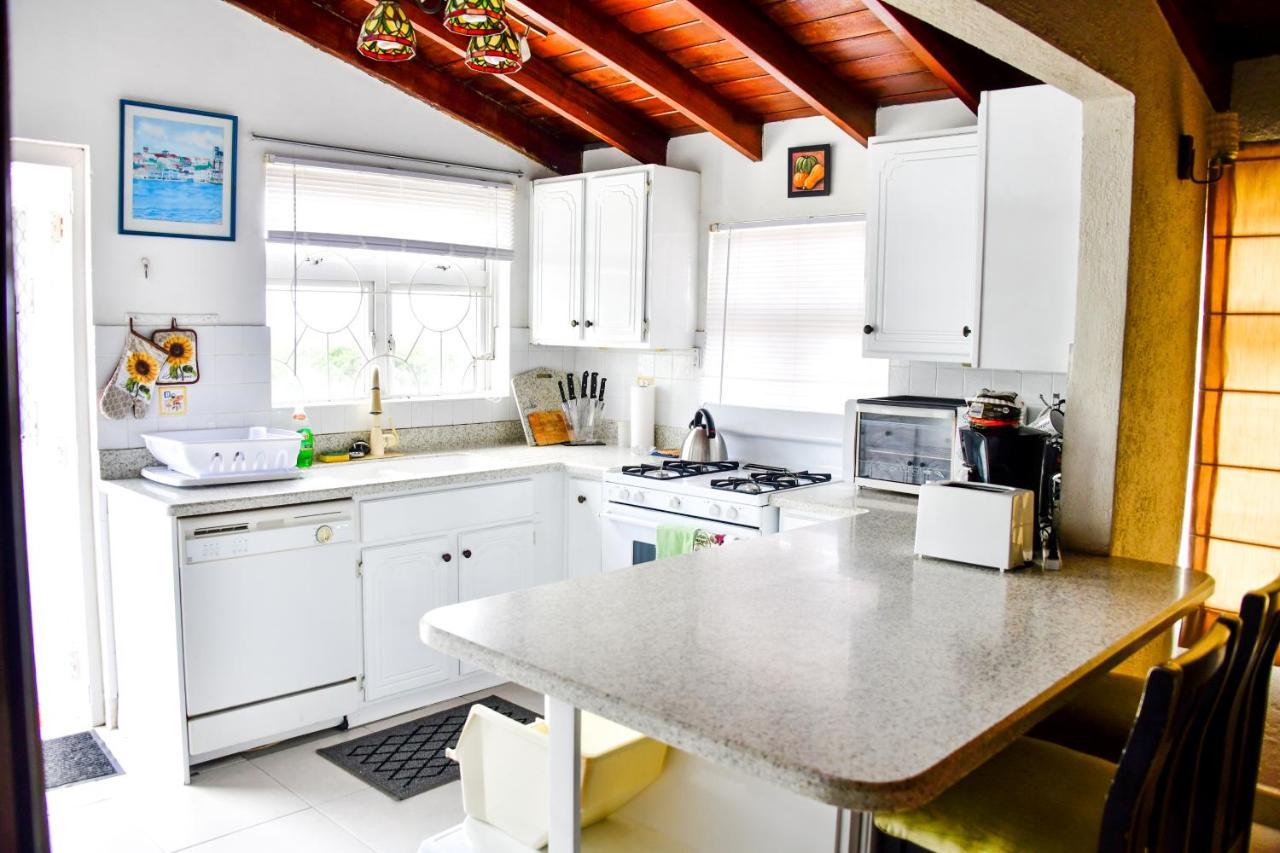Morris Apartments Сейнт Джеймс Екстериор снимка